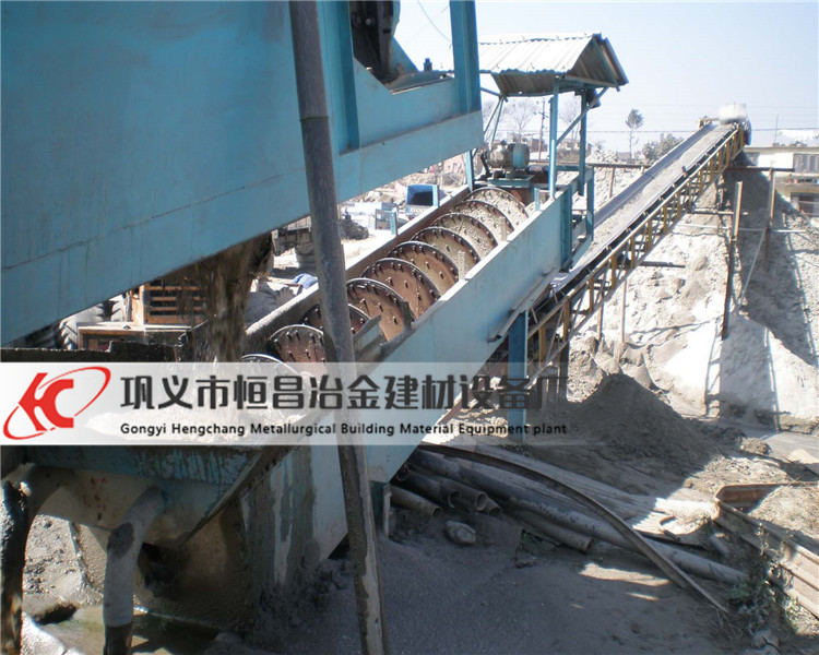 螺旋洗石機(jī)現(xiàn)場.jpg